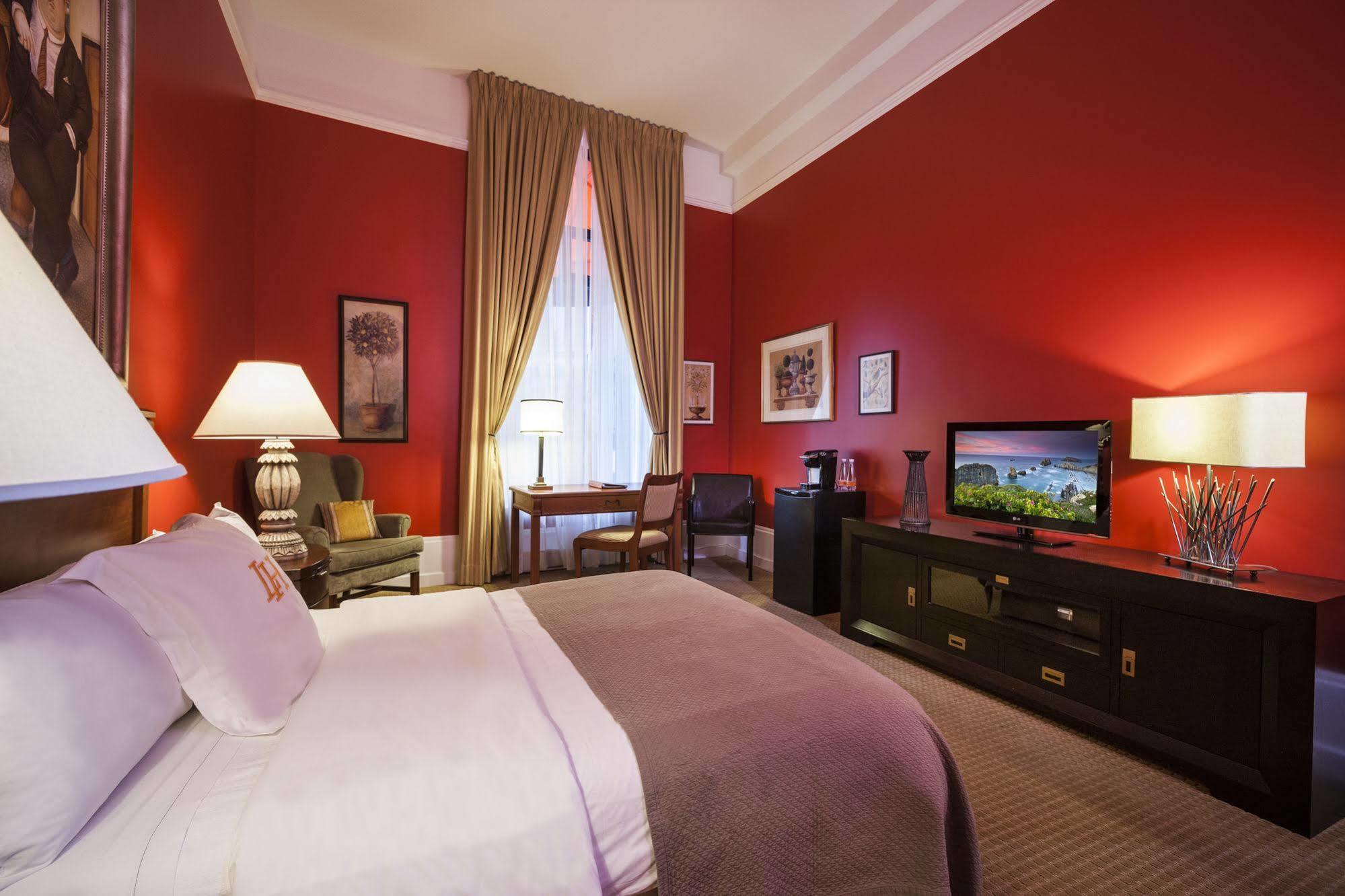 Lhotel Монреаль Экстерьер фото